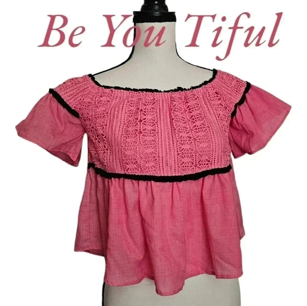 Be You Tiful Blouse S NWT